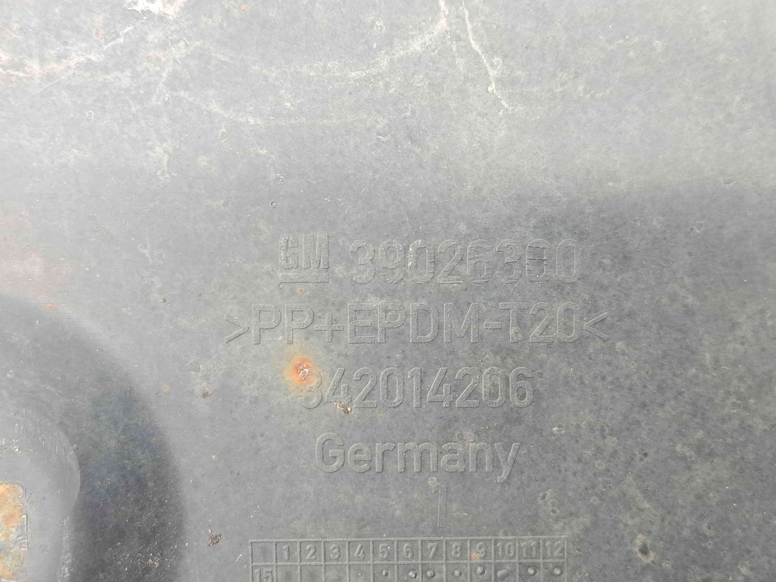 Scut lateral stanga Opel Astra K Hatchback [Fabr 2015-2022] 39026300 - imagine 5