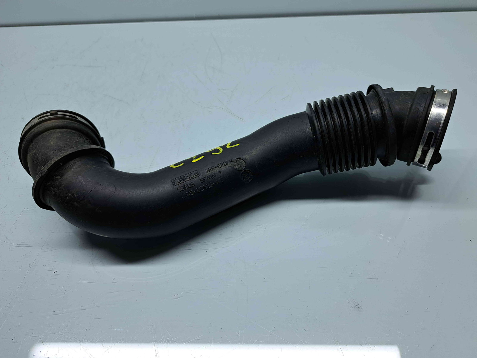 Tub admisie aer Ford Ecosport [Fabr 2017-2024] JN159C623AB 1.0 Benz M1DA 92KW / 125CP - imagine 1