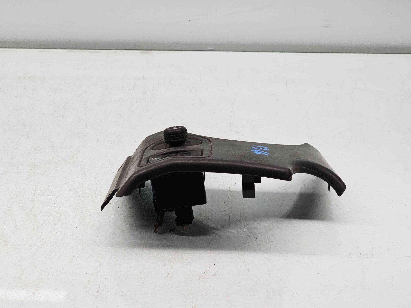 Buton reglaj oglinzi Peugeot Partner (I) [Fabr 1996-2008] 9644985677 - imagine 2