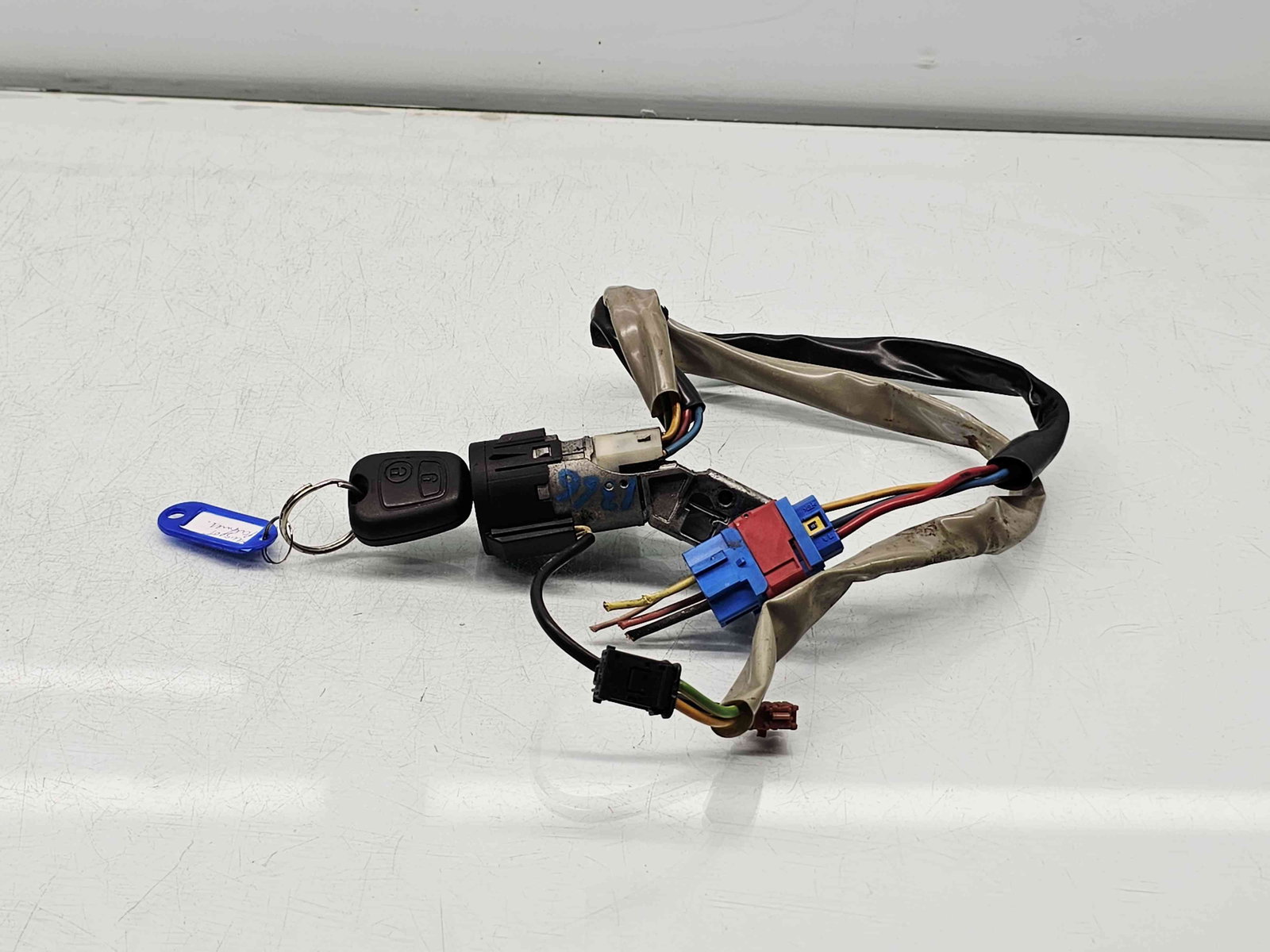 Contact cu cheie Peugeot Partner (I) [Fabr 1996-2008] 9663123280 1.6 HDI 9HW55.2KW / 75CP - imagine 1