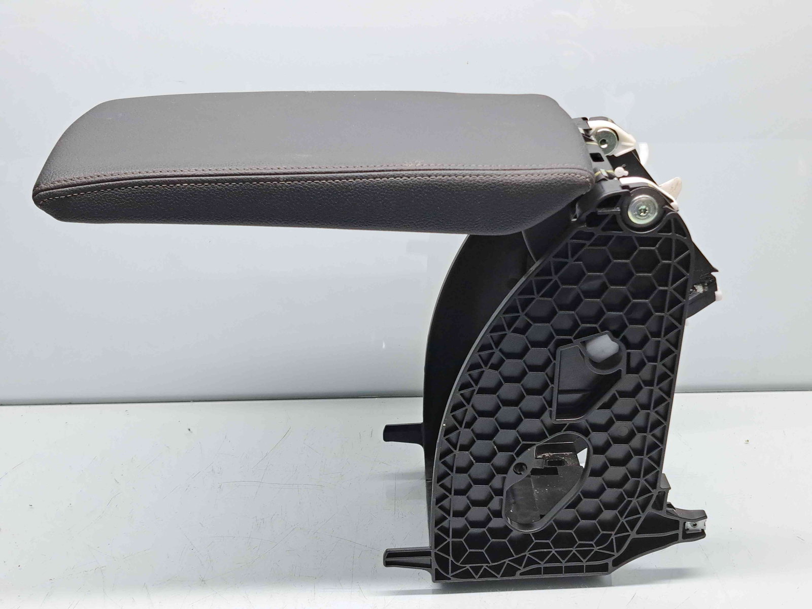 Cotiera Skoda Superb III Combi (3V5) [Fabr 2015-2024] 3V0864207A - imagine 1