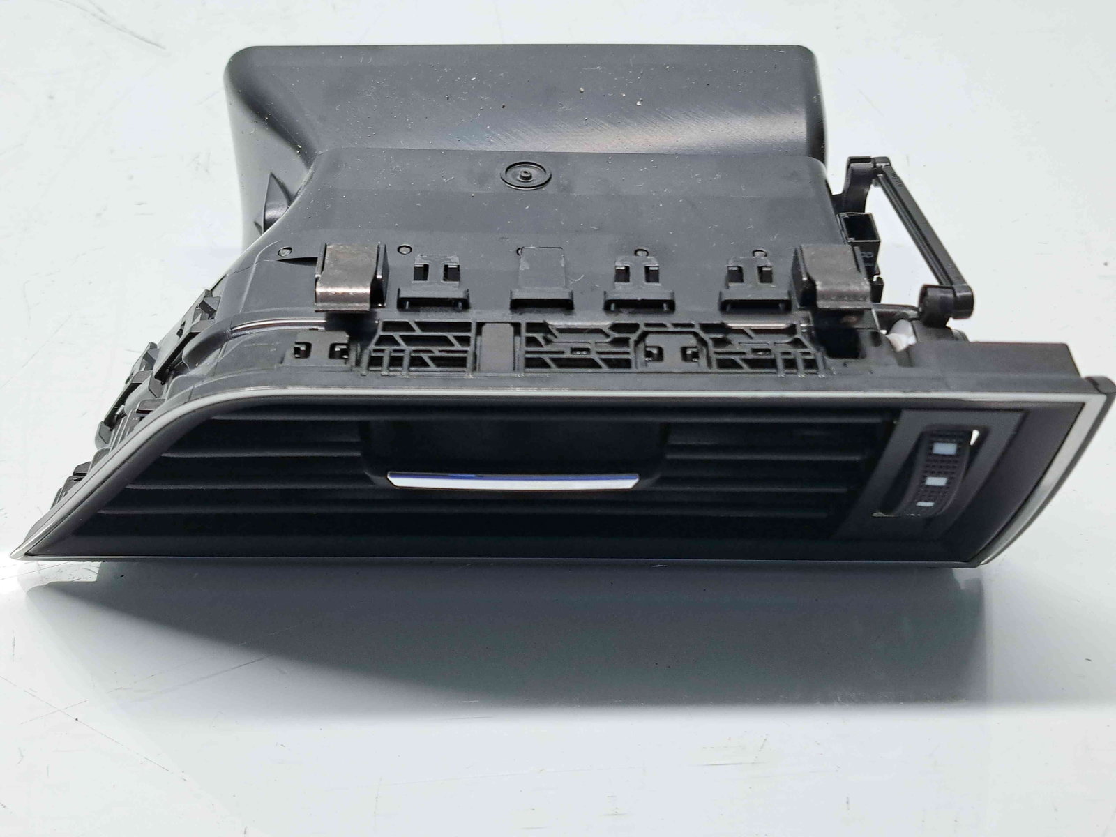 Grila aerisire stanga Skoda Superb III Combi (3V5) [Fabr 2015-2024] 3V0819701D - imagine 2