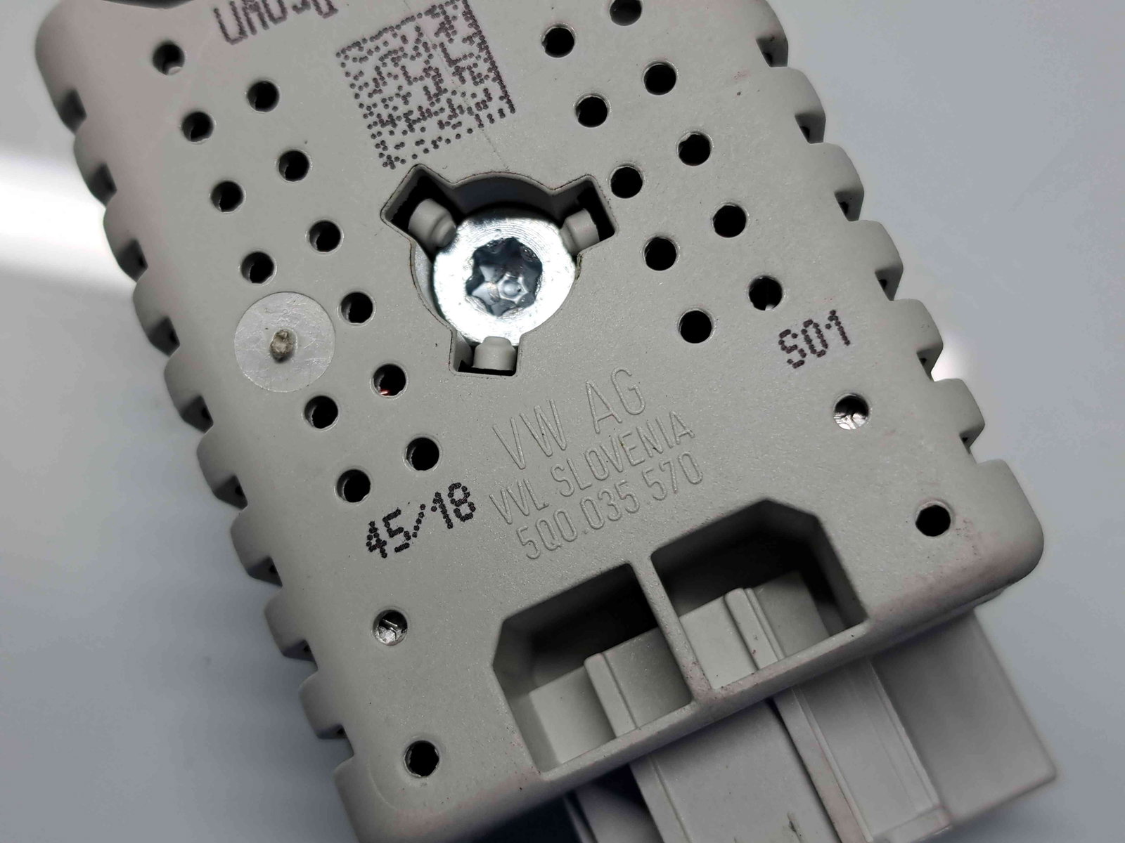 Modul confort Skoda Superb III Combi (3V5) [Fabr 2015-2024] 5Q0035570 - imagine 4