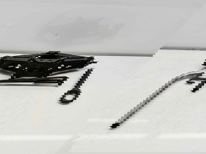  Set cric si cheie Skoda Superb III Combi (3V5) [Fabr 2015-2024] OEM