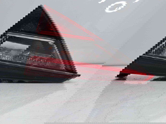  Stop haion dreapta Skoda Superb III Combi (3V5) [Fabr 2015-2024] 3V9945308