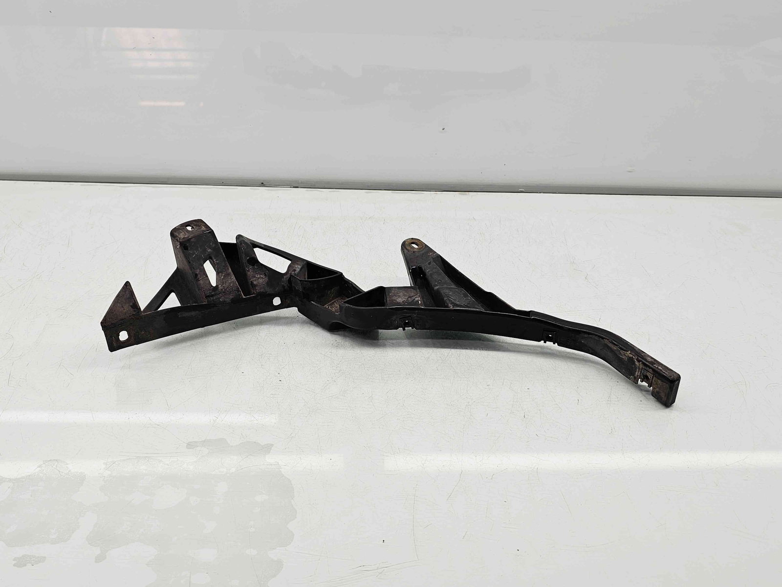 Suport far dreapta Audi A2 (8Z0) [Fabr 2000-2005] 8Z0854730 - imagine 1