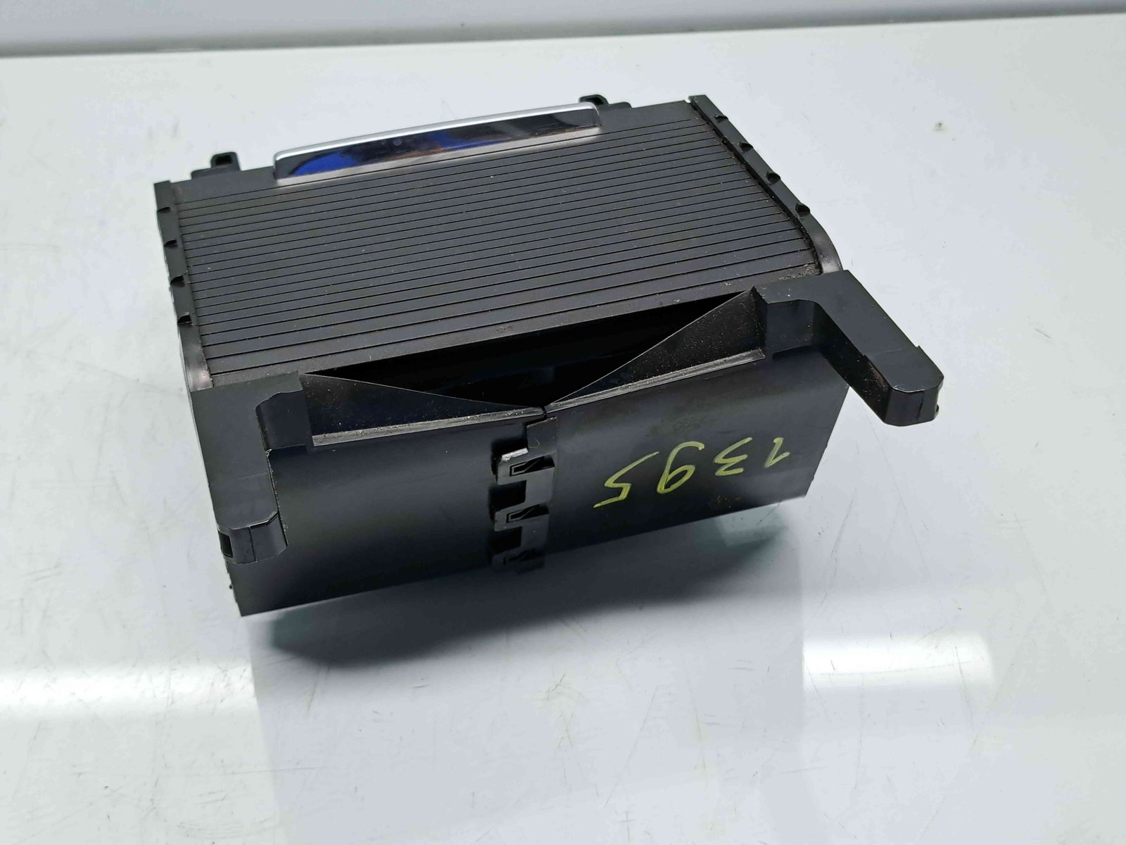 Suport pahare Skoda Superb III Combi (3V5) [Fabr 2015-2024] 3V0858329 - imagine 2