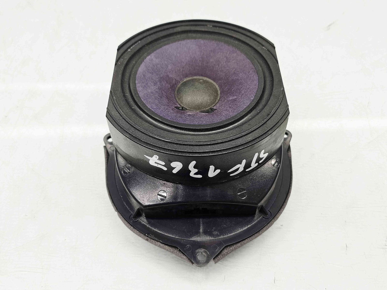 Boxa stanga fata Volkswagen Phaeton (3D) [Fabr 2002-2016] 3D0035453