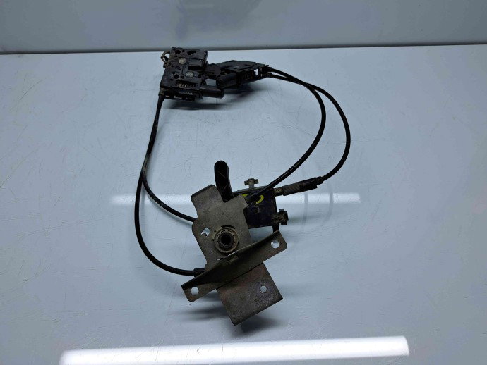 Broasca capota Skoda Superb III Combi (3V5) [Fabr 2015-2024] 3V0823509B