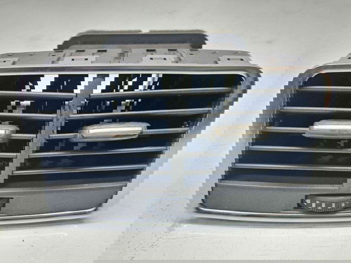  Grila aerisire spate Audi A6 (4F2, C6) [Fabr 2004-2010] 4F0819203B