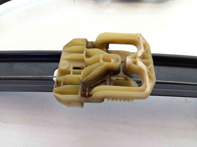 Macara geam dreapta fata 5E0837462 Skoda Octavia 1.6 CLHA 2012-2022