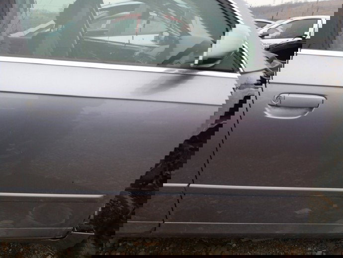 Usa dreapta fata Audi A4 B7 1.9 BKE LY7H 2004-2008
