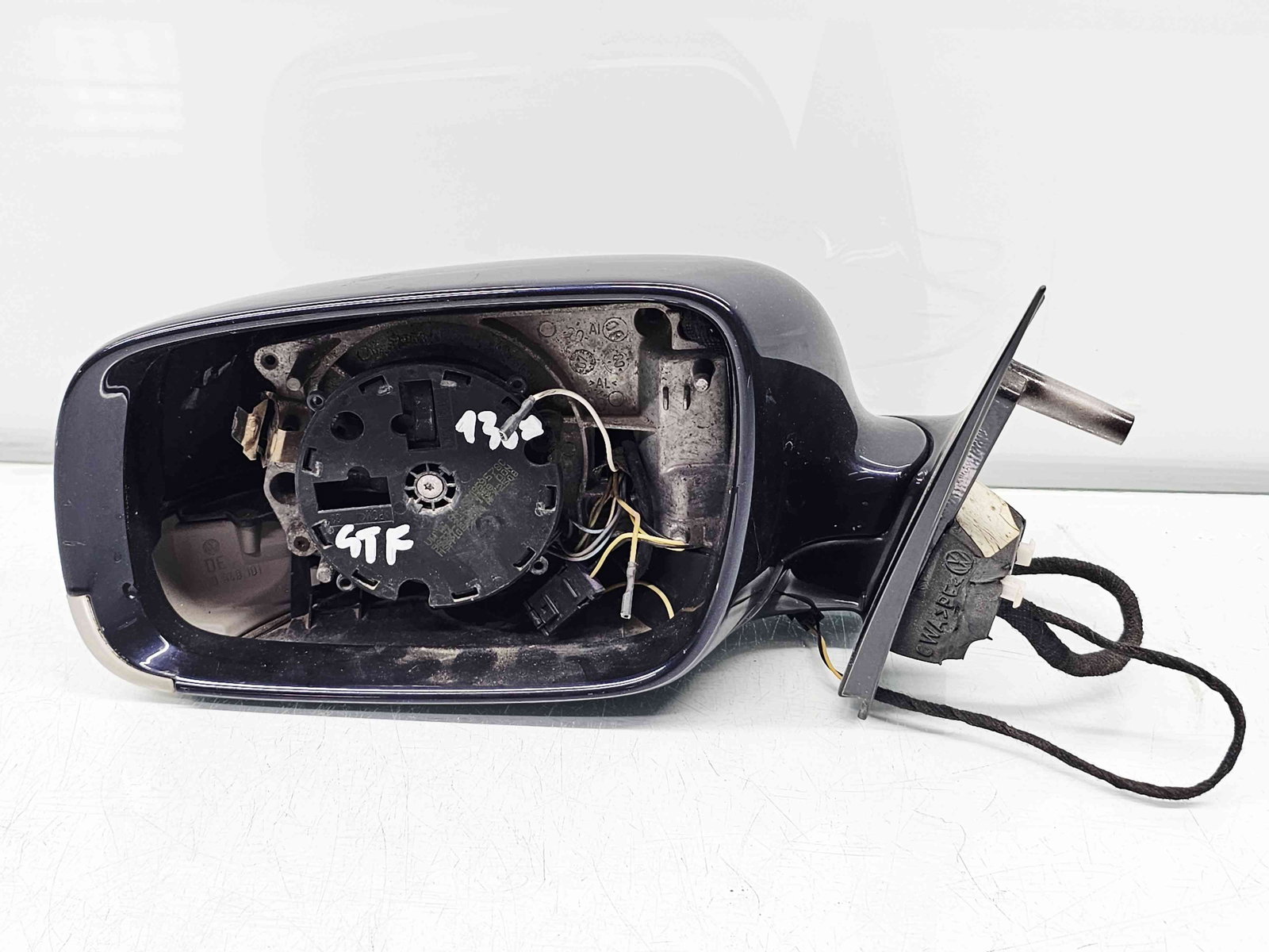 Oglinda stanga Volkswagen Phaeton (3D) [Fabr 2002-2016] LR5W