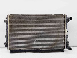 Radiator apa Skoda Superb III Combi (3V5) [Fabr 2015-2024] 5Q0121251GD 2.0 TDI DFGA 110KW / 150CP