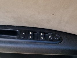 Butoane comanda geamuri sofer PEUGEOT 407 [Fabr 2004-2010] 2.0 HDI RHR 100 KW / 136 CP