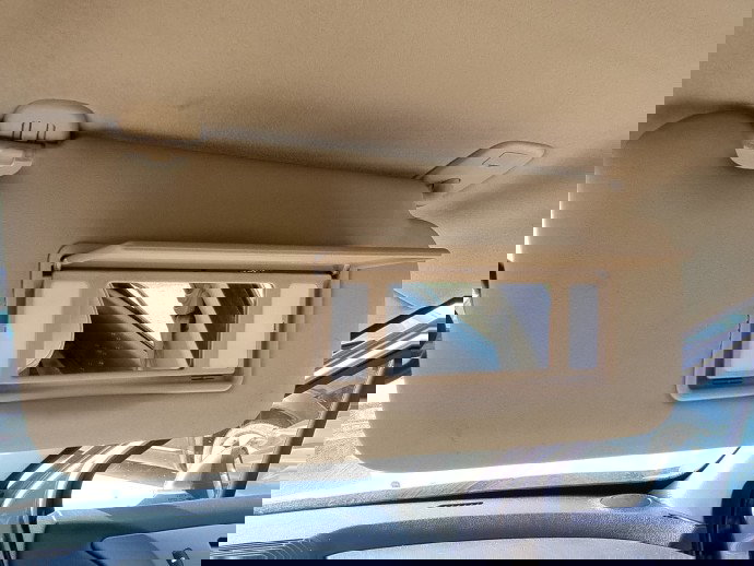 Parasolar dreapta PEUGEOT 407 [Fabr 2004-2010] 2.0 HDI RHR 100 KW / 136 CP