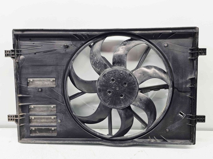 Electroventilator  AUDI A3 Sportback (8VS, 8VM) [Fabr 2013-prezent] 5Q0959455BF 2.0 TDI DFGA 110KW / 150CP