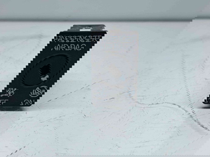  Buton ON/OFF airbag  Volkswagen Passat B8 (3G2) [Fabr 2015-prezent] 5Q0919237