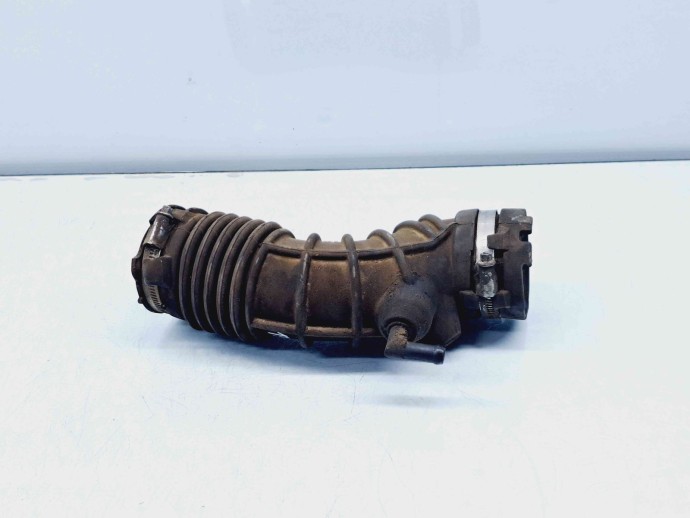 Tub admisie aer  Renault Fluence [Fabr 2010-prezent] 8200937822 1.6 Benz K4M858 81KW / 110CP