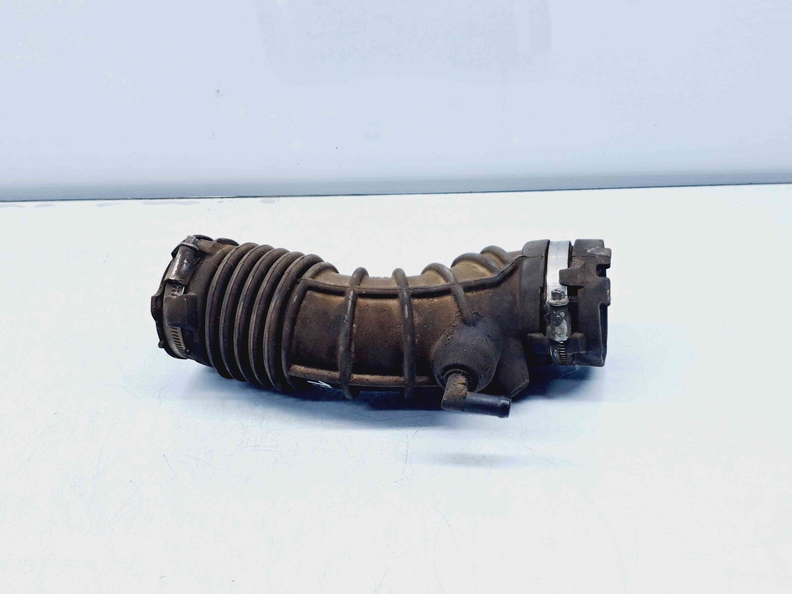 Tub admisie aer Renault Fluence [Fabr 2010-prezent] 8200937822 1.6 Benz K4M858 81KW / 110CP - imagine 5