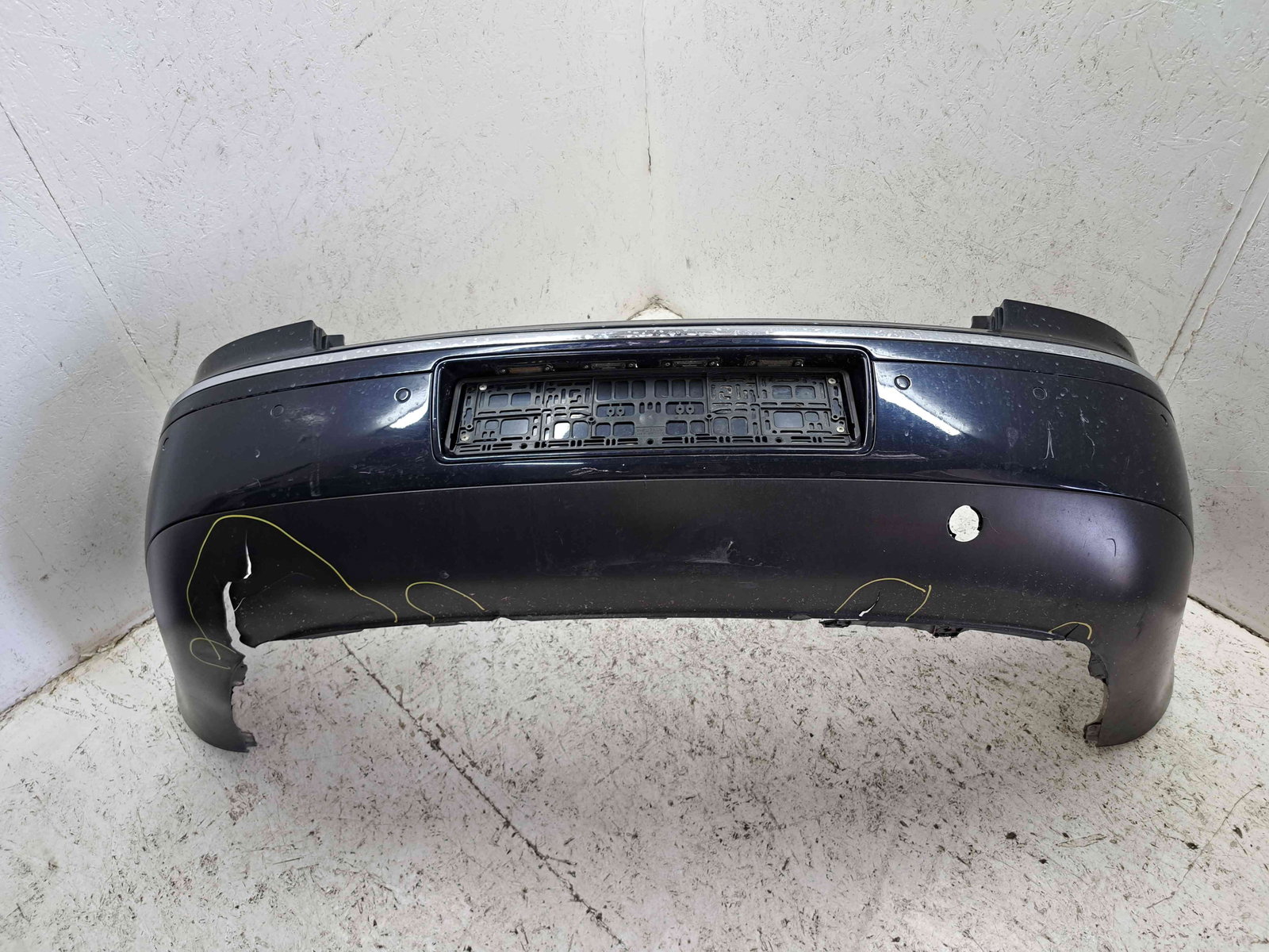 Bara spate Volkswagen Phaeton (3D) [Fabr 2002-2016] LR5W