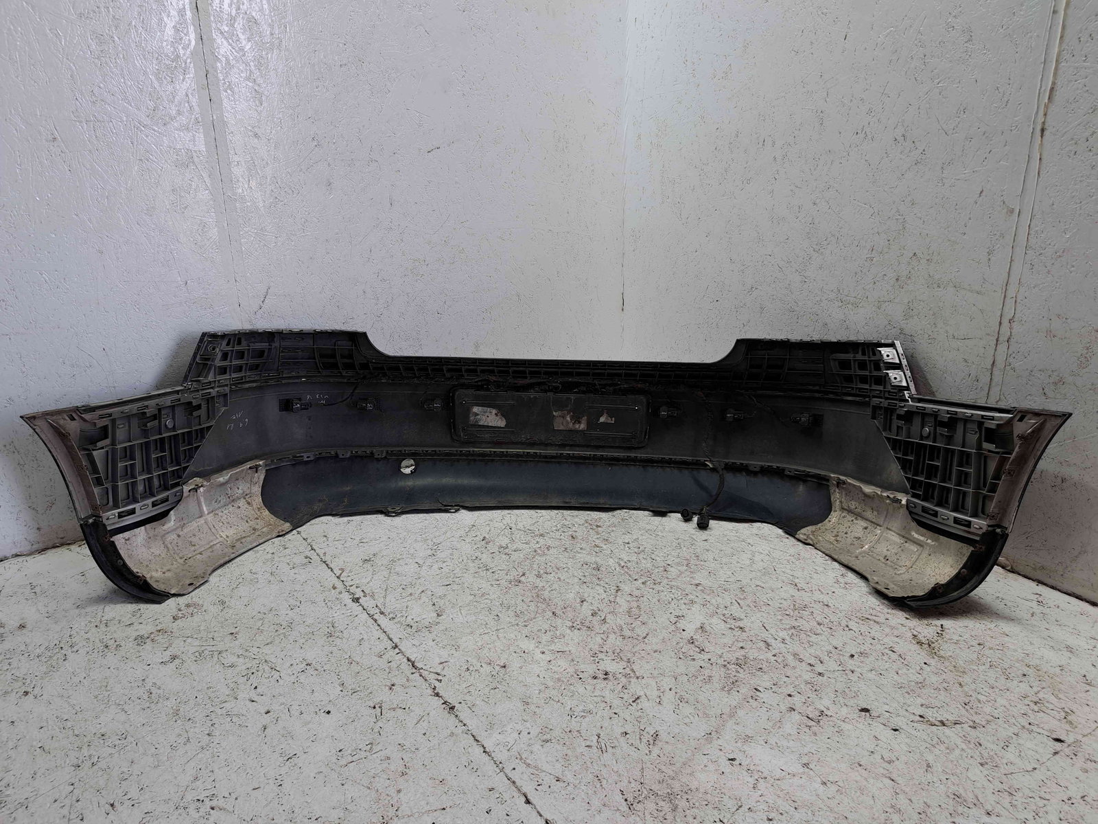 Bara spate Volkswagen Phaeton (3D) [Fabr 2002-2016] LR5W - imagine 8