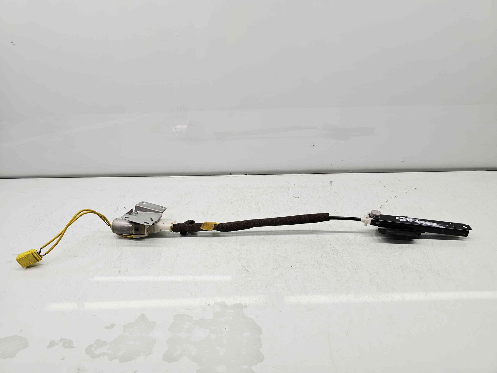 Centura stanga fata Volkswagen Phaeton (3D) [Fabr 2002-2016] 3D7857819C