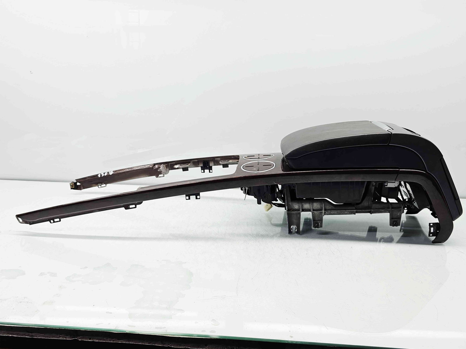 Cotiera Volkswagen Phaeton (3D) [Fabr 2002-2016] OEM