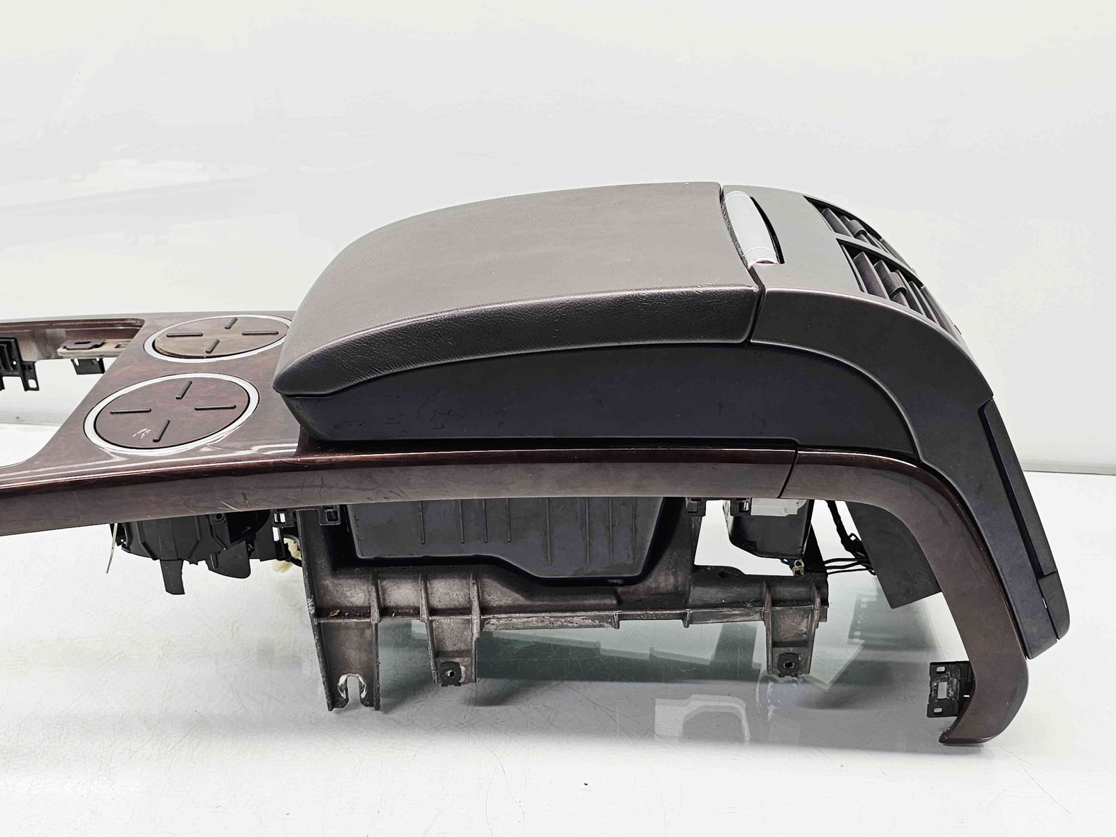 Cotiera Volkswagen Phaeton (3D) [Fabr 2002-2016] OEM - imagine 2