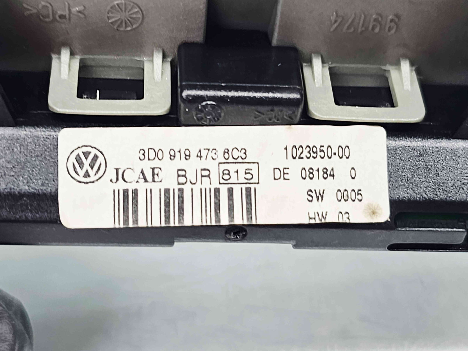 Display bord Volkswagen Phaeton (3D) [Fabr 2002-2016] 3D09194736C3 - imagine 4