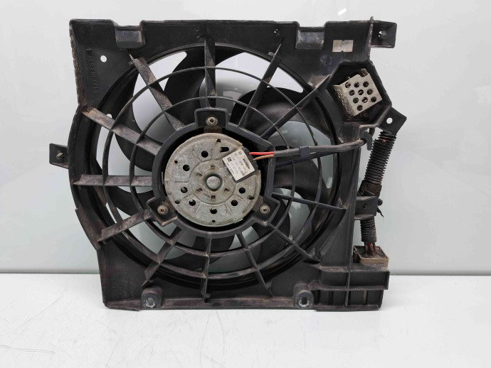 Electroventilator Opel Zafira B (A05) [Fabr 2006-2011] 0130303302 1.9 CDTI Z19DT 88KW / 120CP