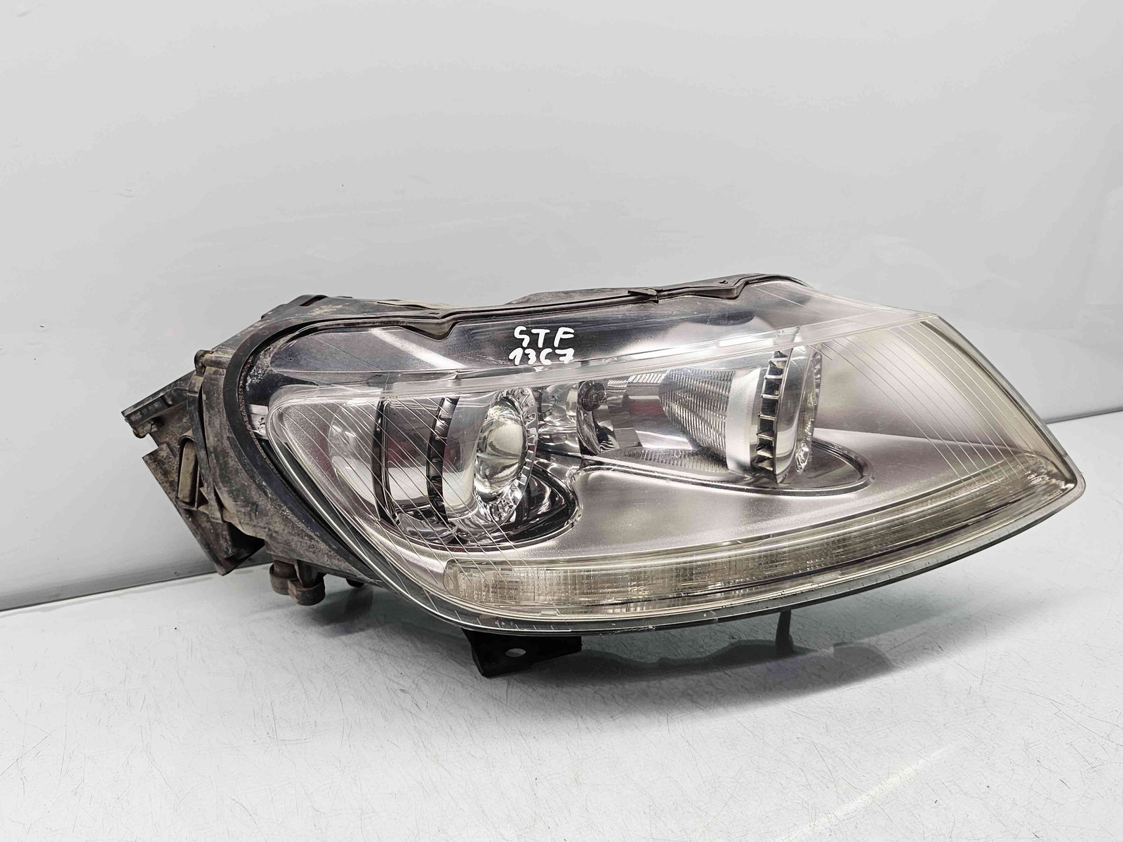 Far dreapta Volkswagen Phaeton (3D) [Fabr 2002-2016] 3D1941032E - imagine 3