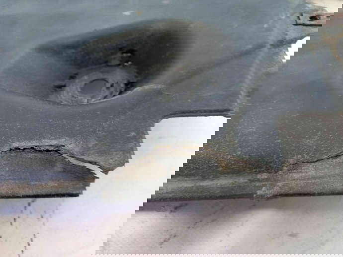 Scut lateral stanga 1K0825211 Skoda Octavia 1.6 CLHA 2012-2022