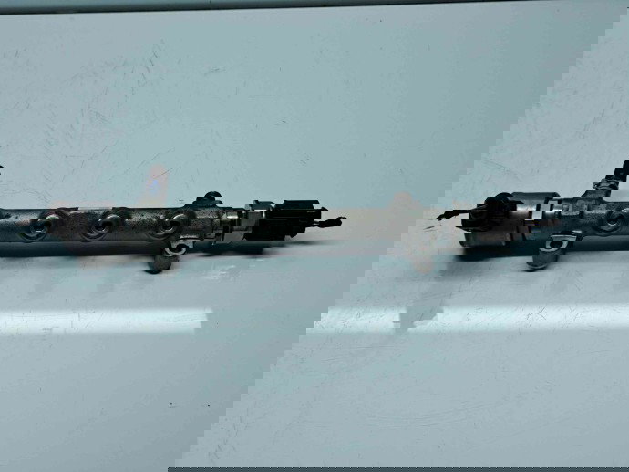 Rampa injectoare Skoda Superb III Combi (3V5) [Fabr 2015-2024] 04L059G 2.0 TDI DFGA 110KW / 150CP