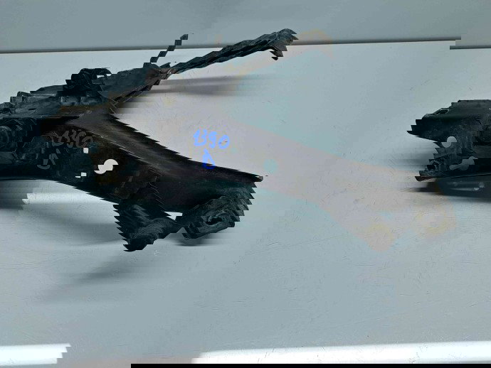 Suport far dreapta Opel Zafira B (A05) [Fabr 2006-2011] OEM