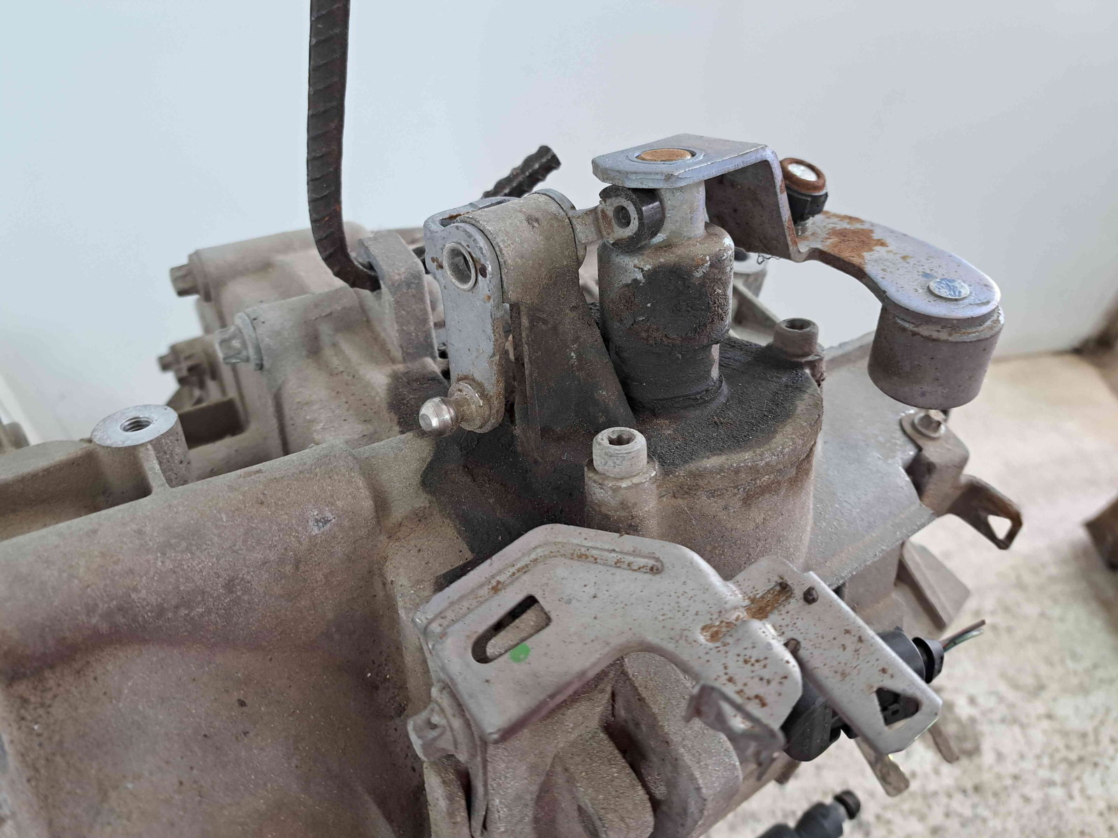 Cutie viteze manuala 5 trepte MITSUBISHI Colt [Fabr 2002-2013] PMN 130194 1.3 Benz 135930 70KW / 95CP - imagine 6