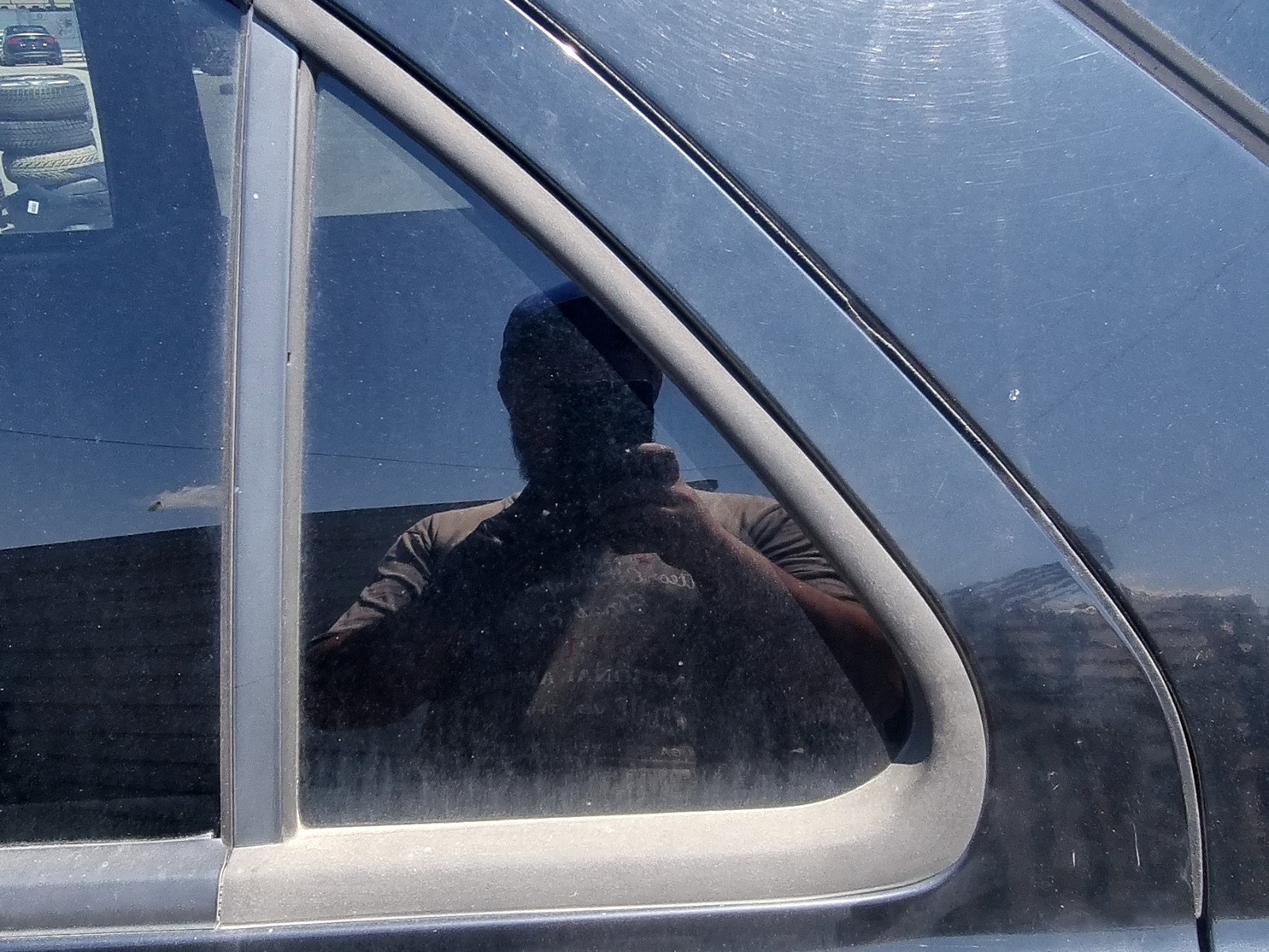 Geam fix usa stanga spate KIA Sorento 1 [Fabr 2002-2009] 2.5 CRDI D4CB 125KW / 170CP