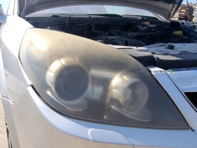 Far dreapta Opel Vectra C [Fabr 2003-2008] 1.9 CDTI LRD 110 KW / 150 C
