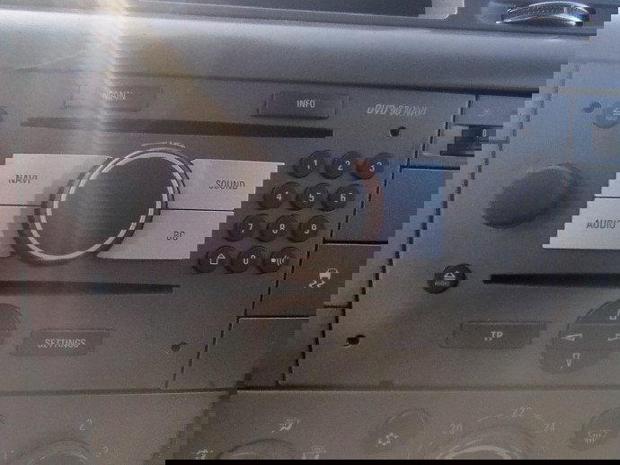 Radio CD cu navigatie Opel Vectra C [Fabr 2003-2008] 1.9 CDTI LRD 110 KW / 150 C