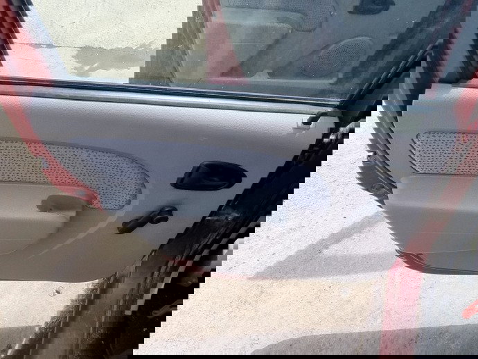 Tapiterie usa dreapta spate Dacia Logan (LS) [Fabr 2004-2012] 1.4 Benz K7J710 55KW / 75CP