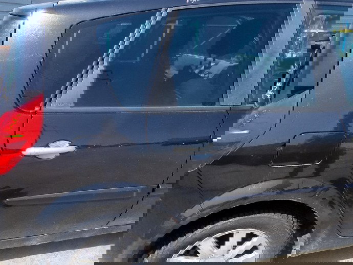 Aripa dreapta spate Renault Grand Scenic 2 [Fabr 2003-2008] 1.9 CDI F9Q803  96KW / 130CP