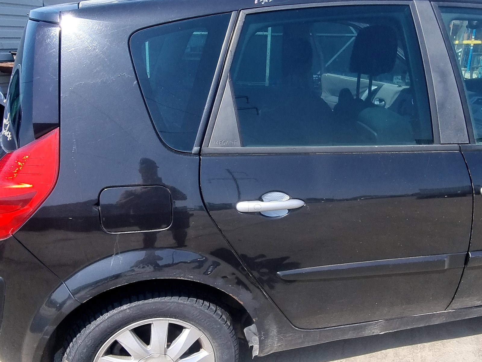 Aripa dreapta spate Renault Grand Scenic 2 [Fabr 2003-2008] 1.9 CDI F9Q803 96KW / 130CP