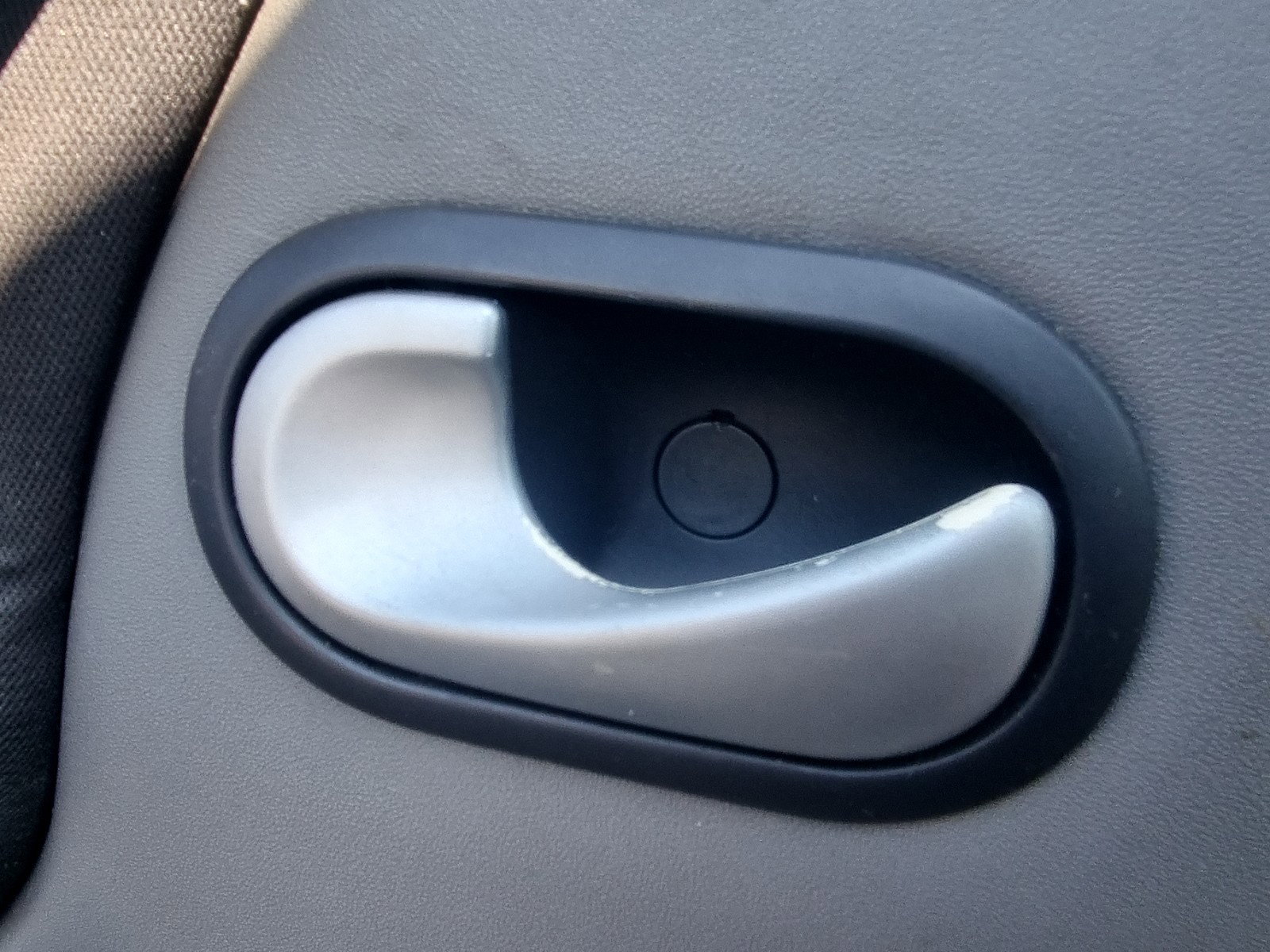 Maner interior stanga fata Renault Grand Scenic 2 [Fabr 2003-2008] 1.9 CDI F9Q803 96KW / 130CP