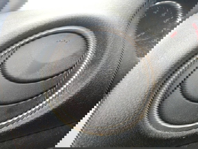 Grila aerisire stanga Mazda 6 2.0 benz LF17-104 KW OEM 2002-2007