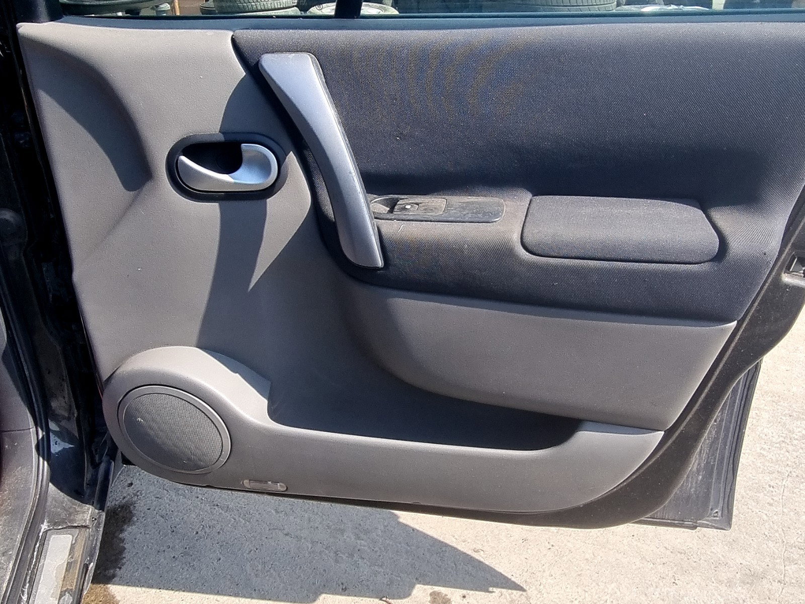 Tapiterie usa dreapta fata Renault Grand Scenic 2 [Fabr 2003-2008] 1.9 CDI F9Q803 96KW / 130CP