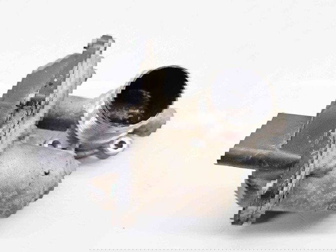 Supapa EGR  Volkswagen Passat B8 (3G2) [Fabr 2015-prezent] 04L131501M 2.0 TDI DFGA 110KW / 150CP