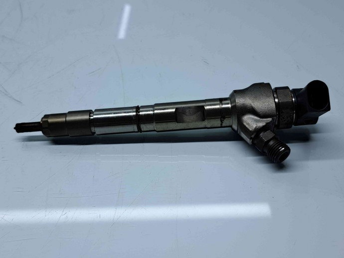 Injector  Volkswagen Passat B8 (3G2) [Fabr 2015-prezent] 04L130277AC 2.0 TDI DFGA 110KW / 150CP