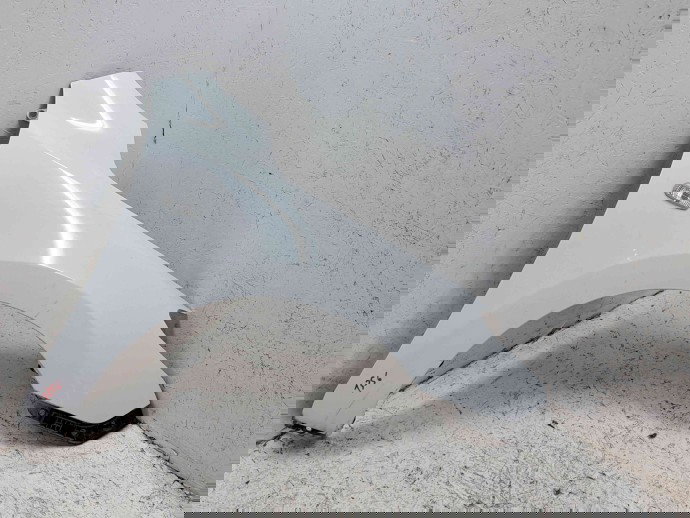 Aripa dreapta fata Hyundai i30 (FD) [Fabr 2007-2012] 4F CRYSTAL WHITE