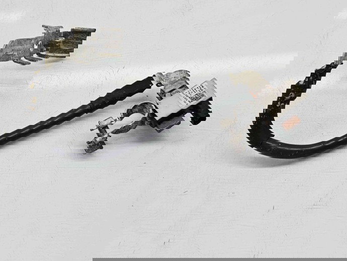  Borna baterie (-) Skoda Superb III Combi (3V5) [Fabr 2015-2024] 5Q0915181 