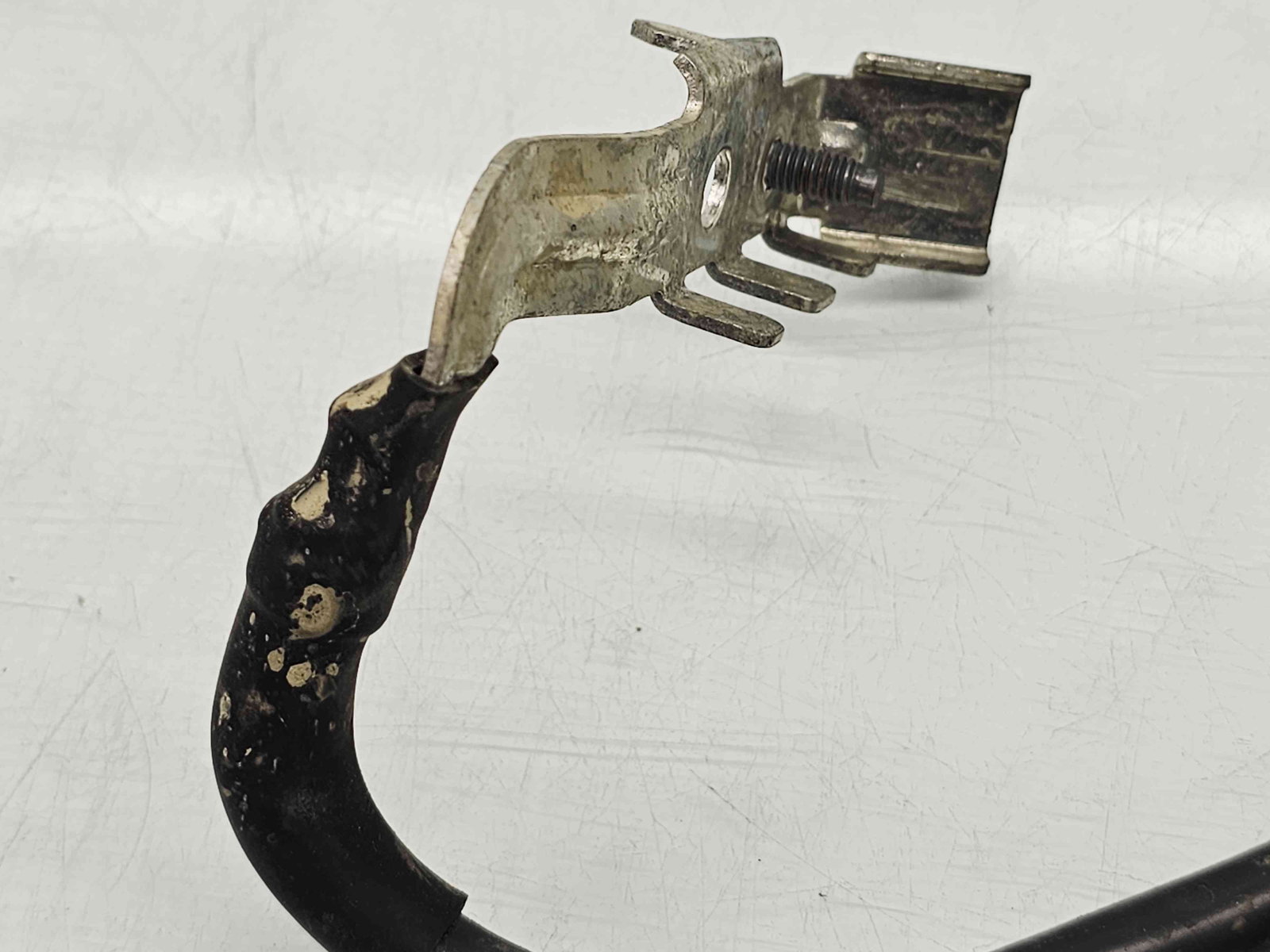 Borna baterie (-) Skoda Superb III Combi (3V5) [Fabr 2015-2024] 5Q0915181 - imagine 2